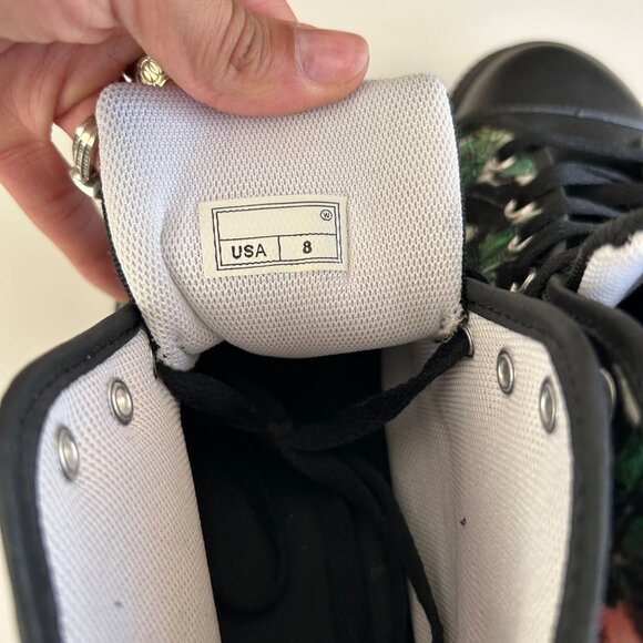 Golden Girls High-Top Sneakers Size 8 Black Canvas & Rubber Shoes - Picture 5 of 7